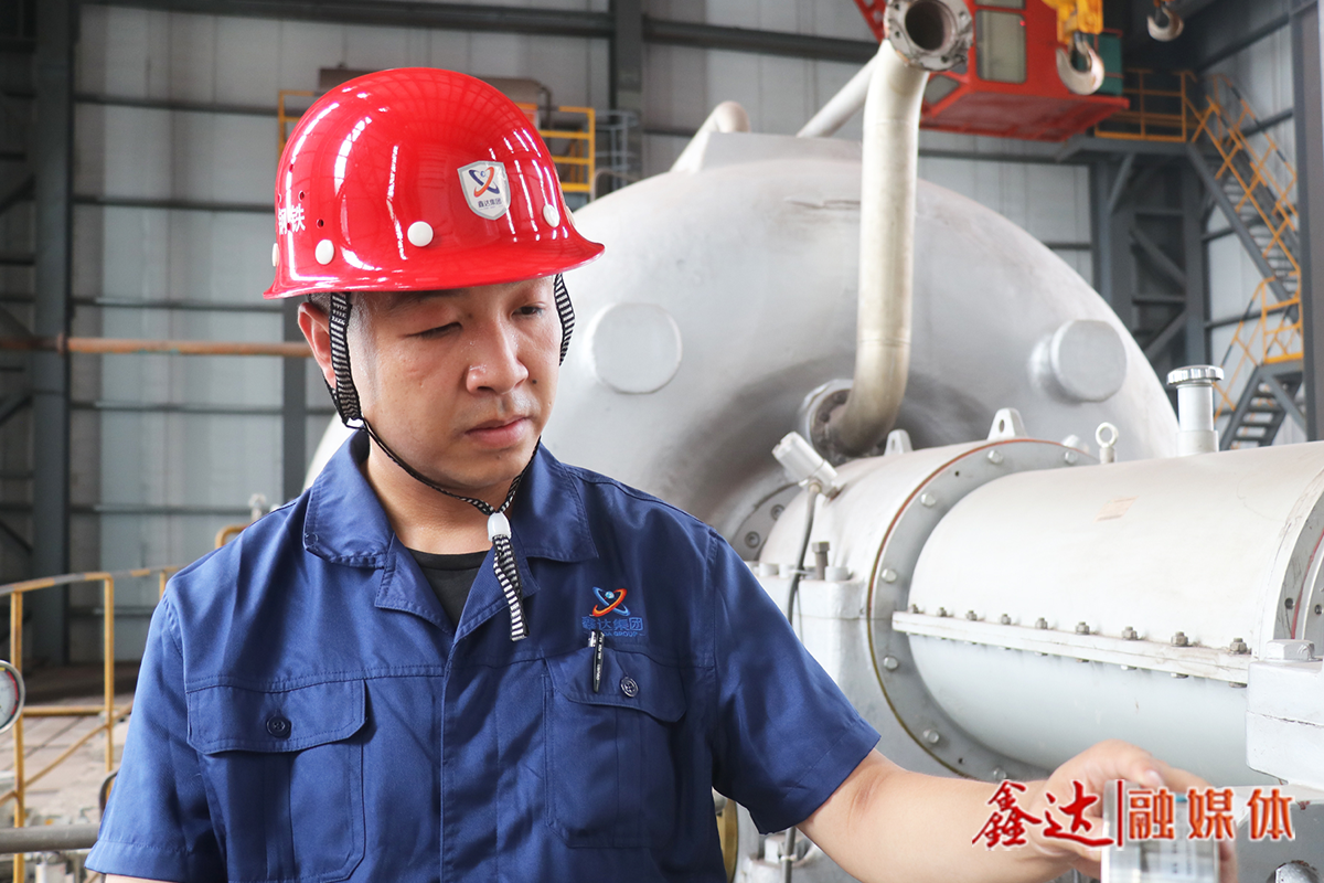 鑫達(dá)故事丨任學(xué)鵬：敢想敢做，守護(hù)煉鐵設(shè)備十二載！